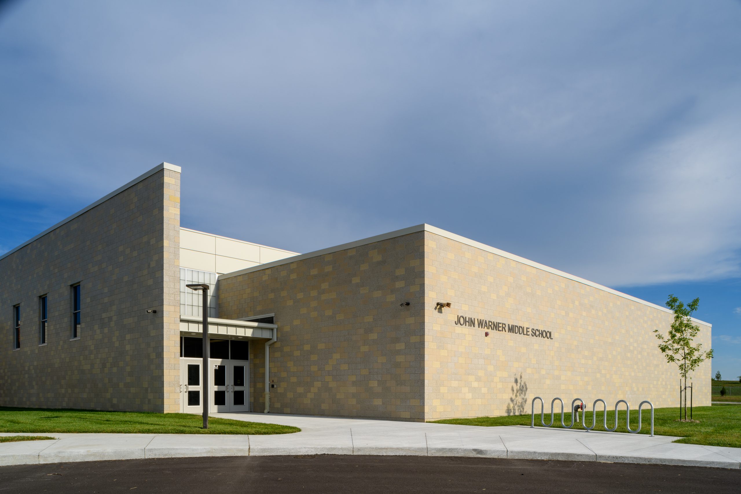 John Warner Middle School Columbia Public Schools River City